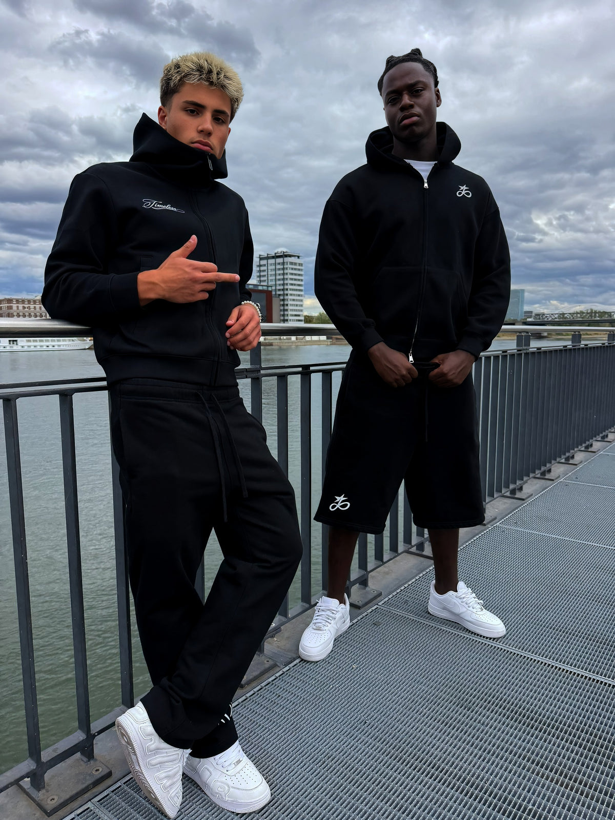 TIMELESS BASICS