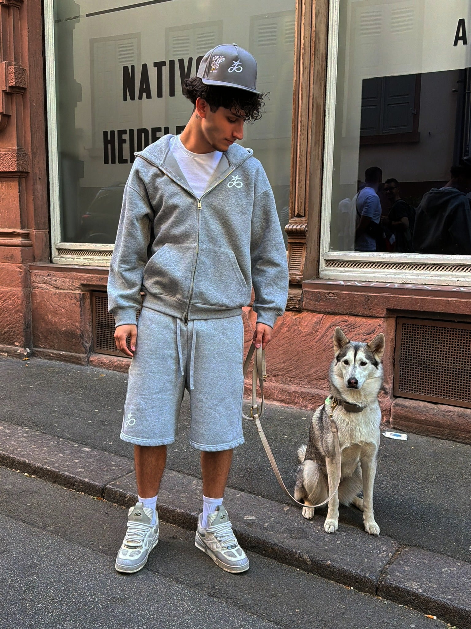 "Basic" - Timeless Zipper