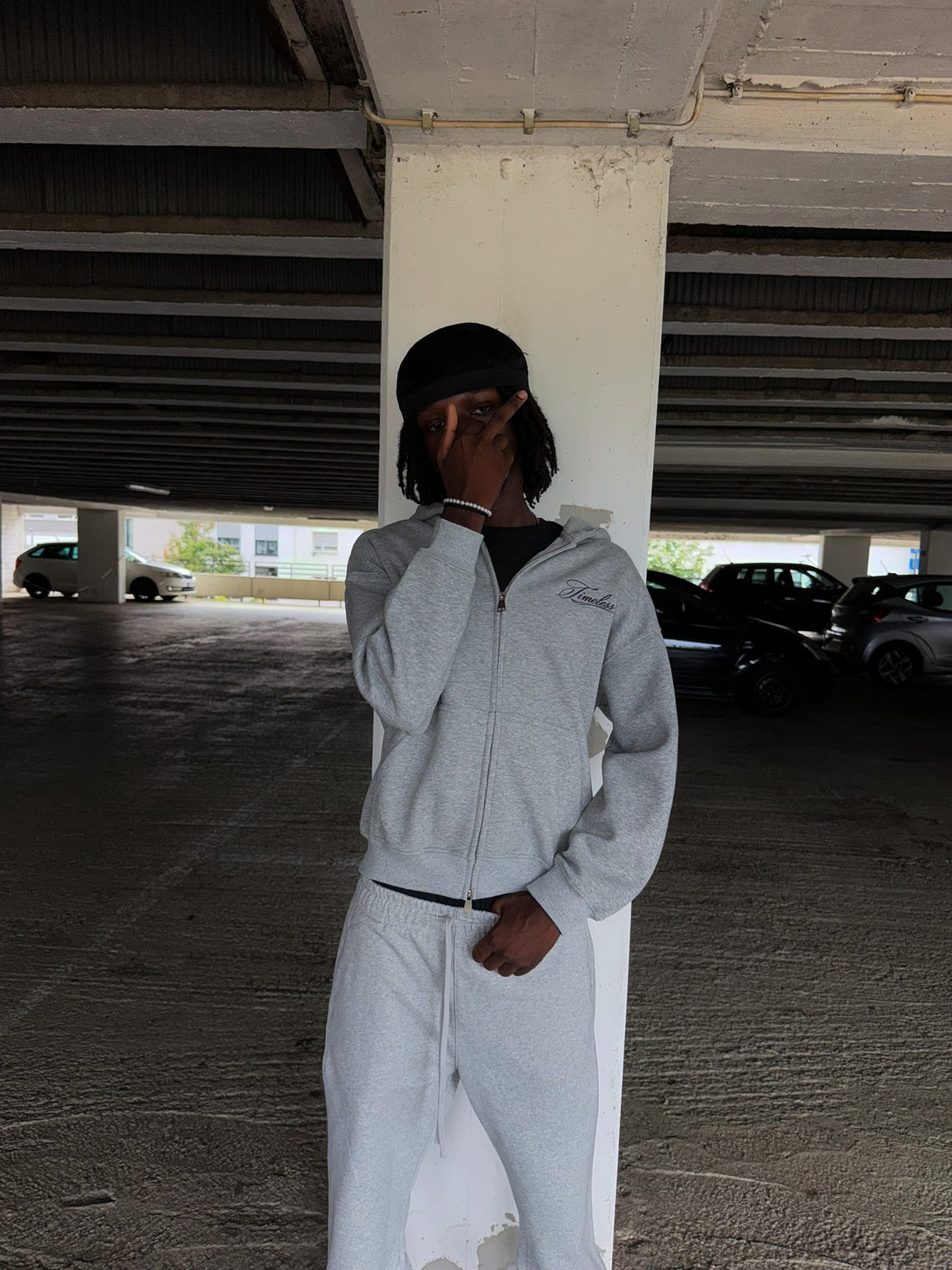 FROM THE STREETS,
WITH PURPOSE.